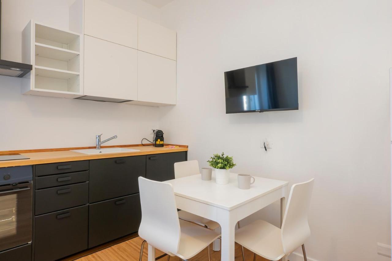 I Host Apartment - Fiuggi 59 Milano Esterno foto